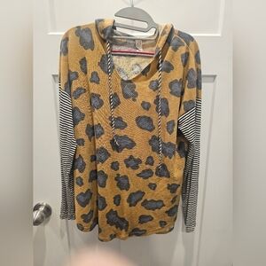 Flamingo Mustard Animal Print & Stripe Sleeve Hoodie Top Size Small Made in USA